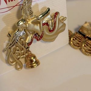 DANECRAFT Angel Christmas Joy Brooch